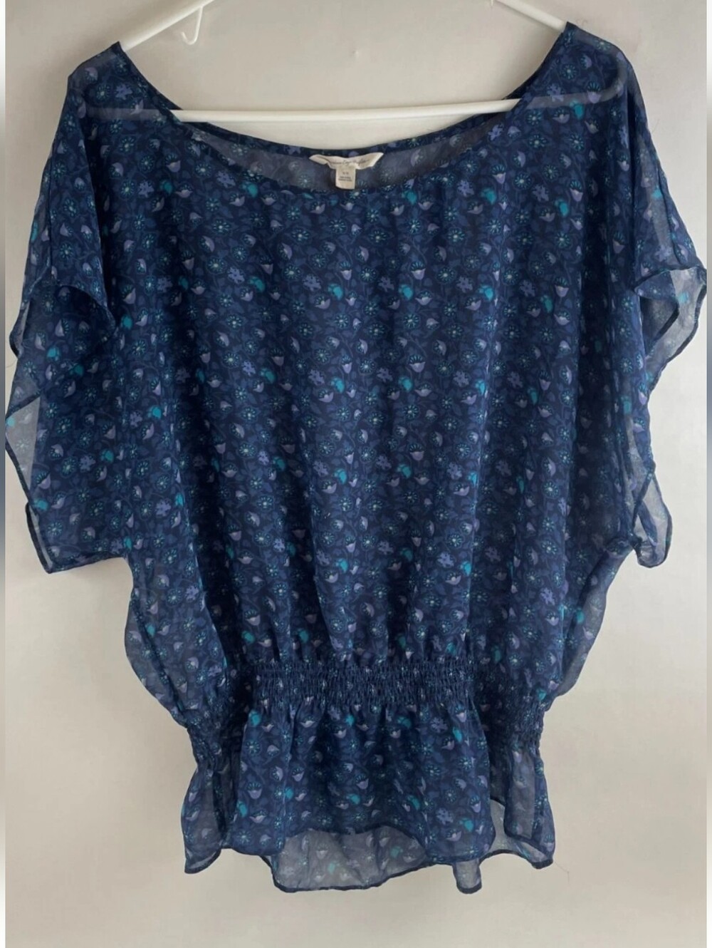 American Eagle Outfitters Ditsy Floral Print Blouse Size M